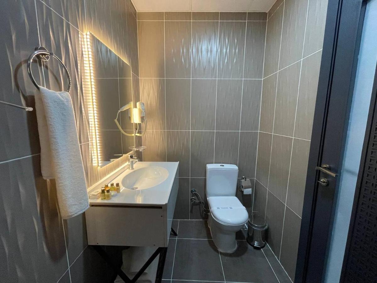 Vois Hotel Bostanci & Spa Istanbul Exterior photo